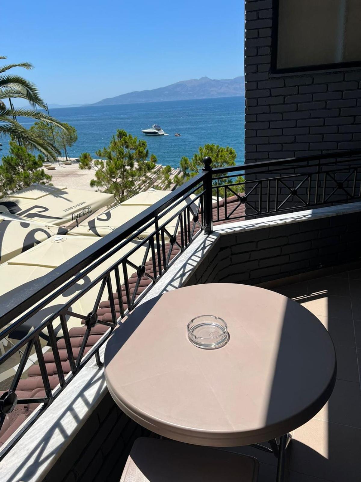 Hotel Summer Sarandë Eksteriør bilde