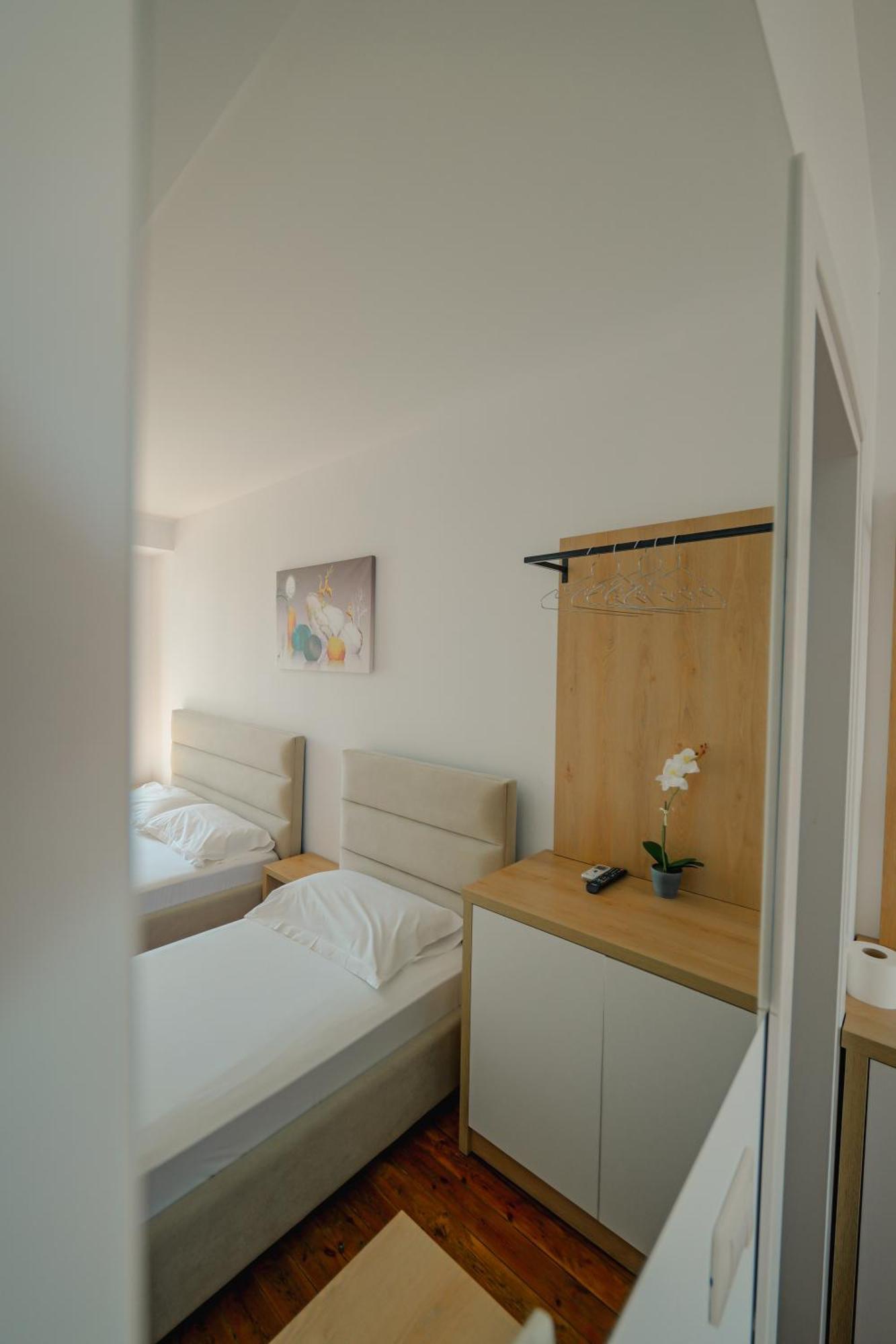 Hotel Summer Sarandë Eksteriør bilde