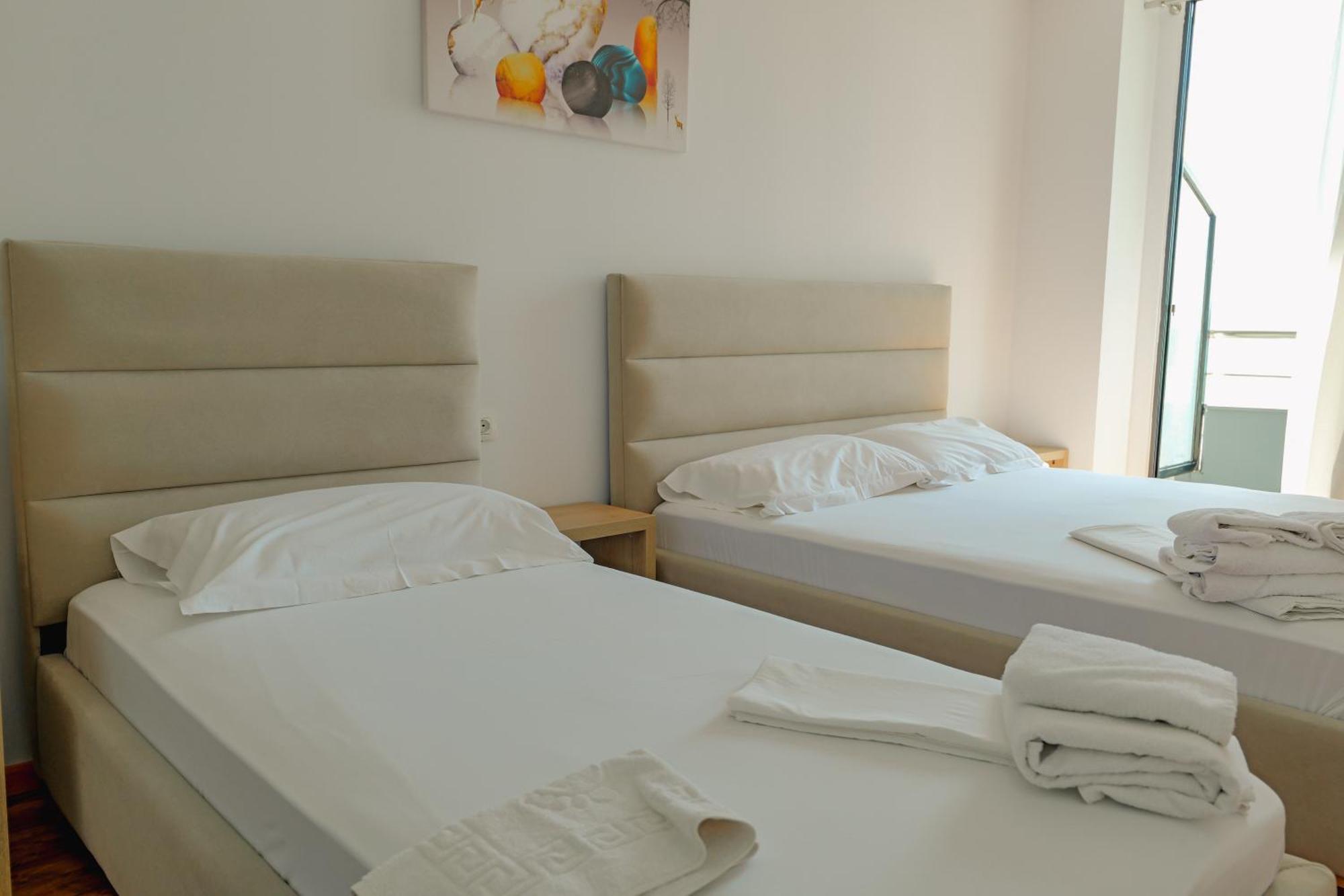 Hotel Summer Sarandë Eksteriør bilde