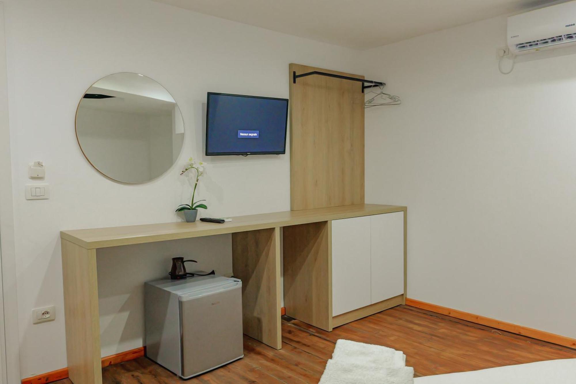 Hotel Summer Sarandë Eksteriør bilde