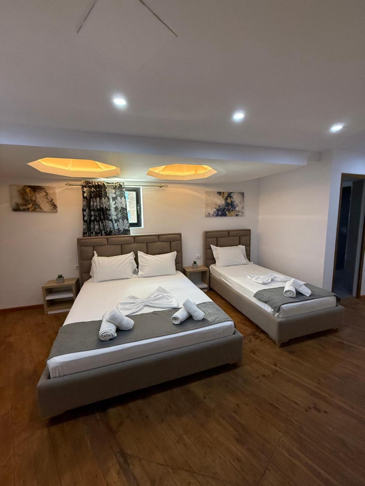 Hotel Summer Sarandë Eksteriør bilde